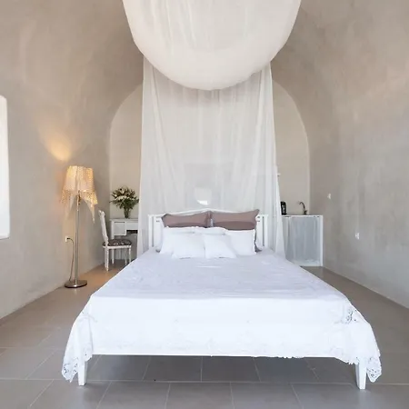 Deltami Santorini アパート Pýrgos