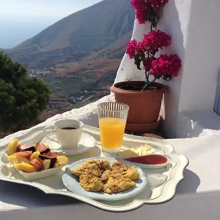 Deltami Santorini *